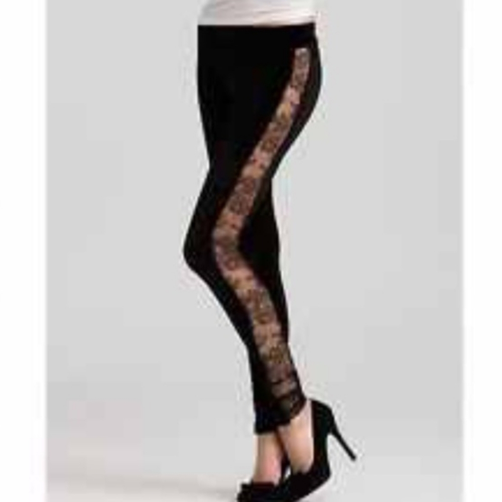 Alice Olivia black side lace NWT Velvet le…